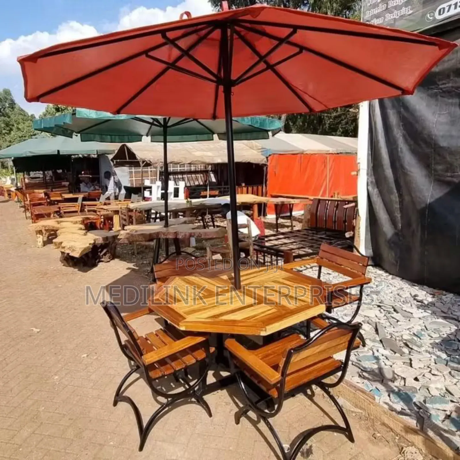 Wooden Metallic Garden Outdoor Umbrella Shades