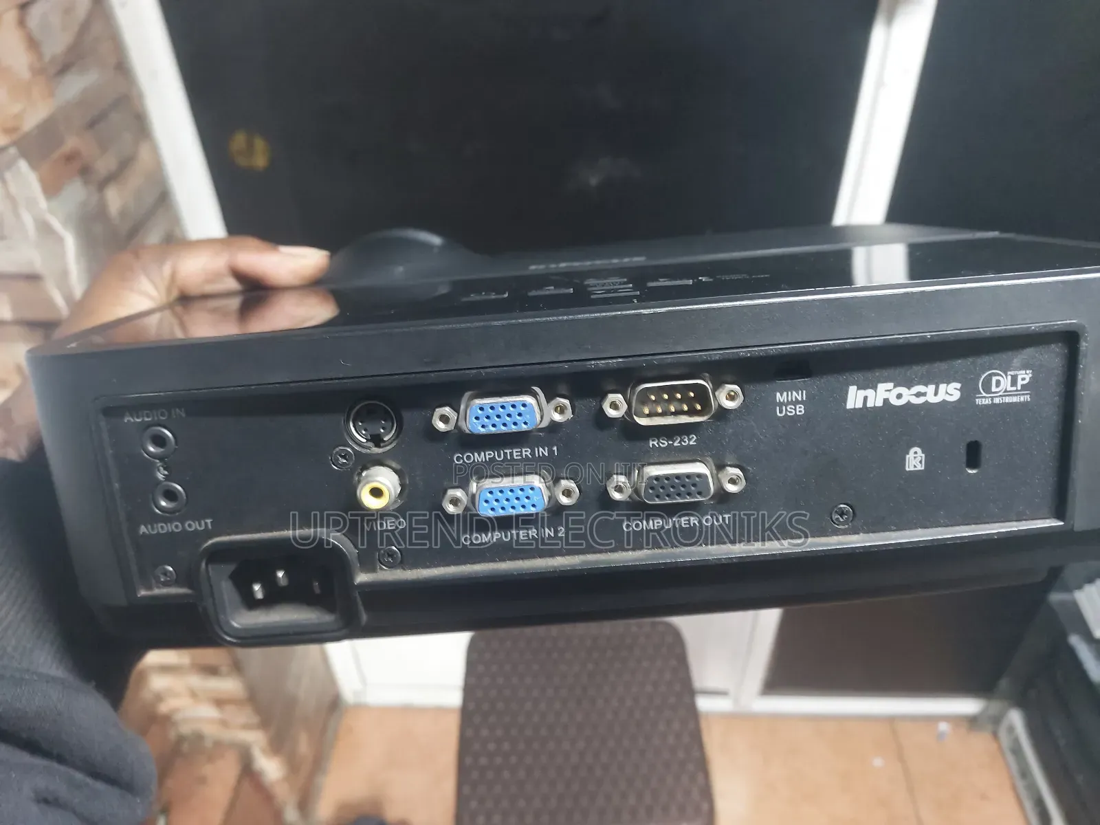 Infocus In112 DLP Projector – Ultra-Bright Clarity
