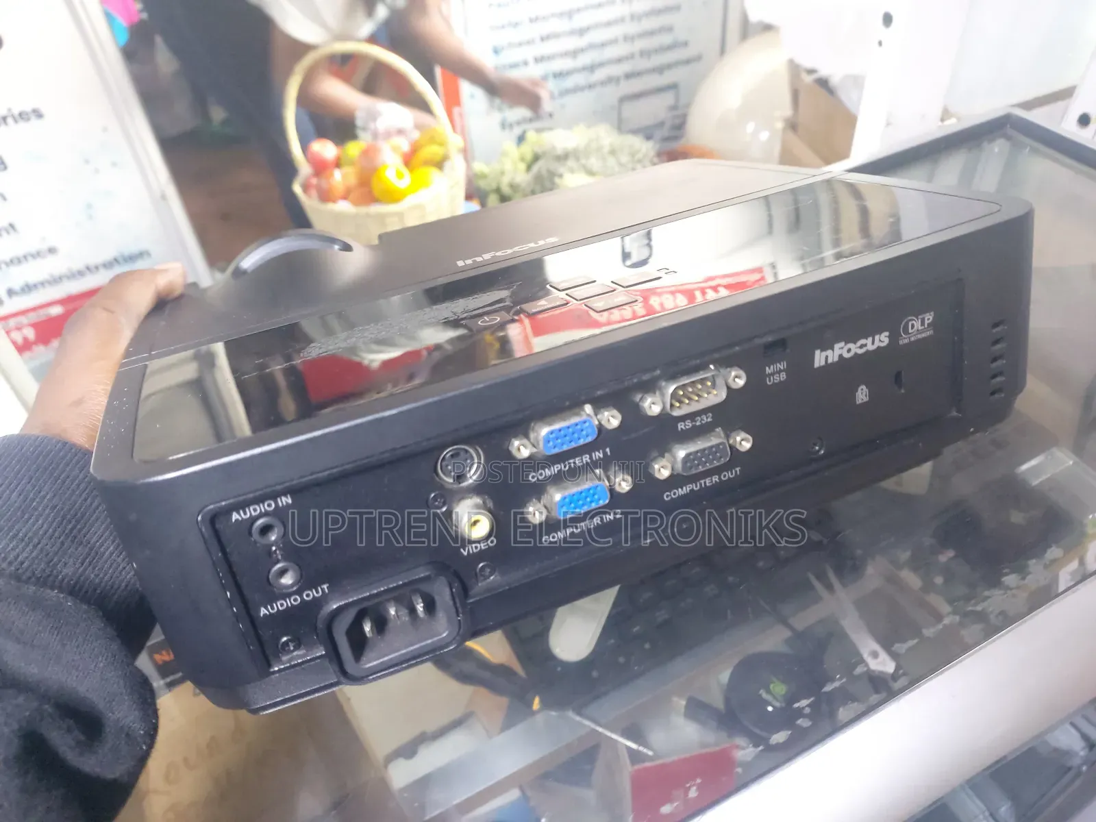 Infocus In112 Projector – Bright Compact 