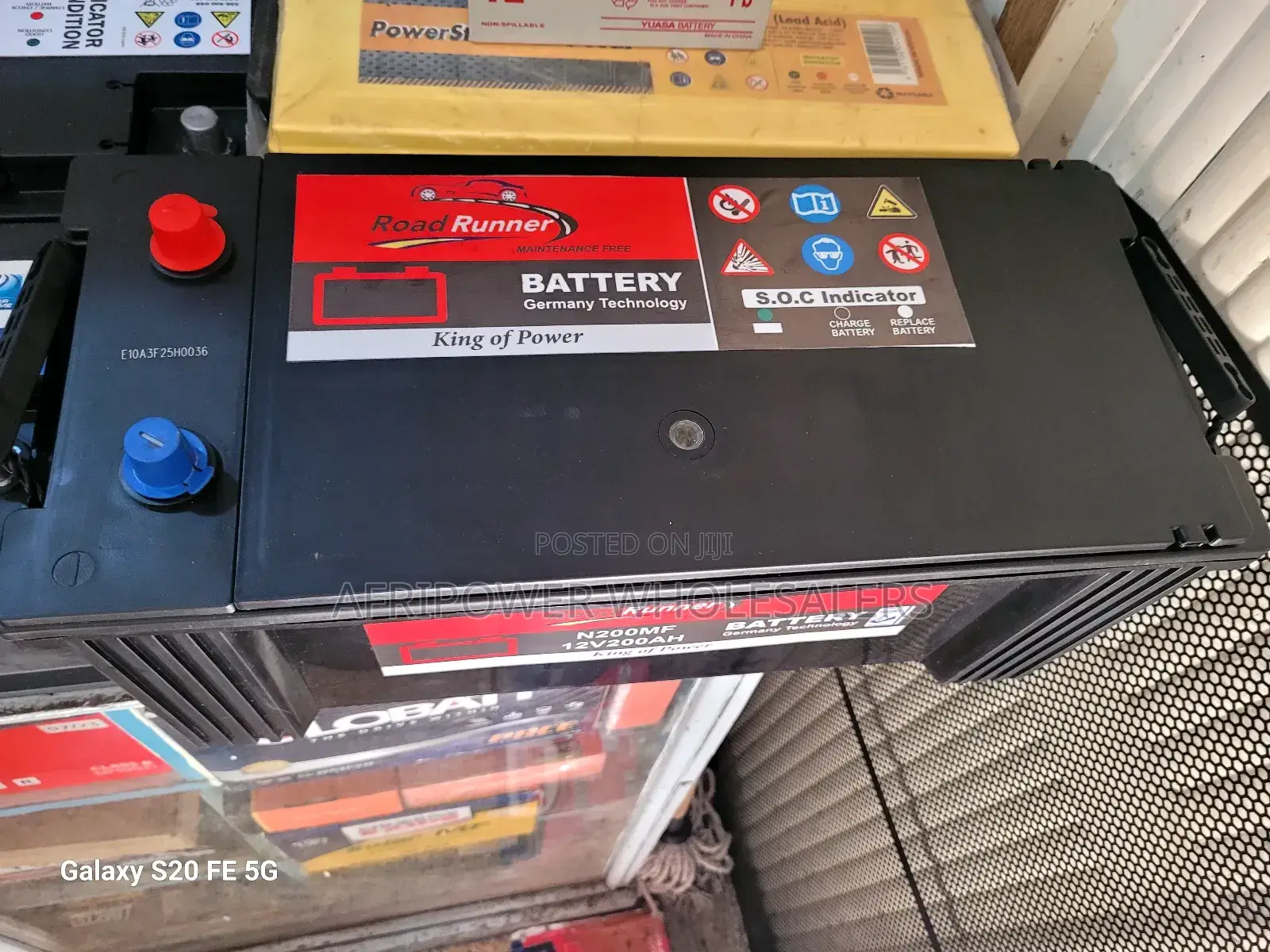 Roadruner N200 / 200ah Truck Battery
