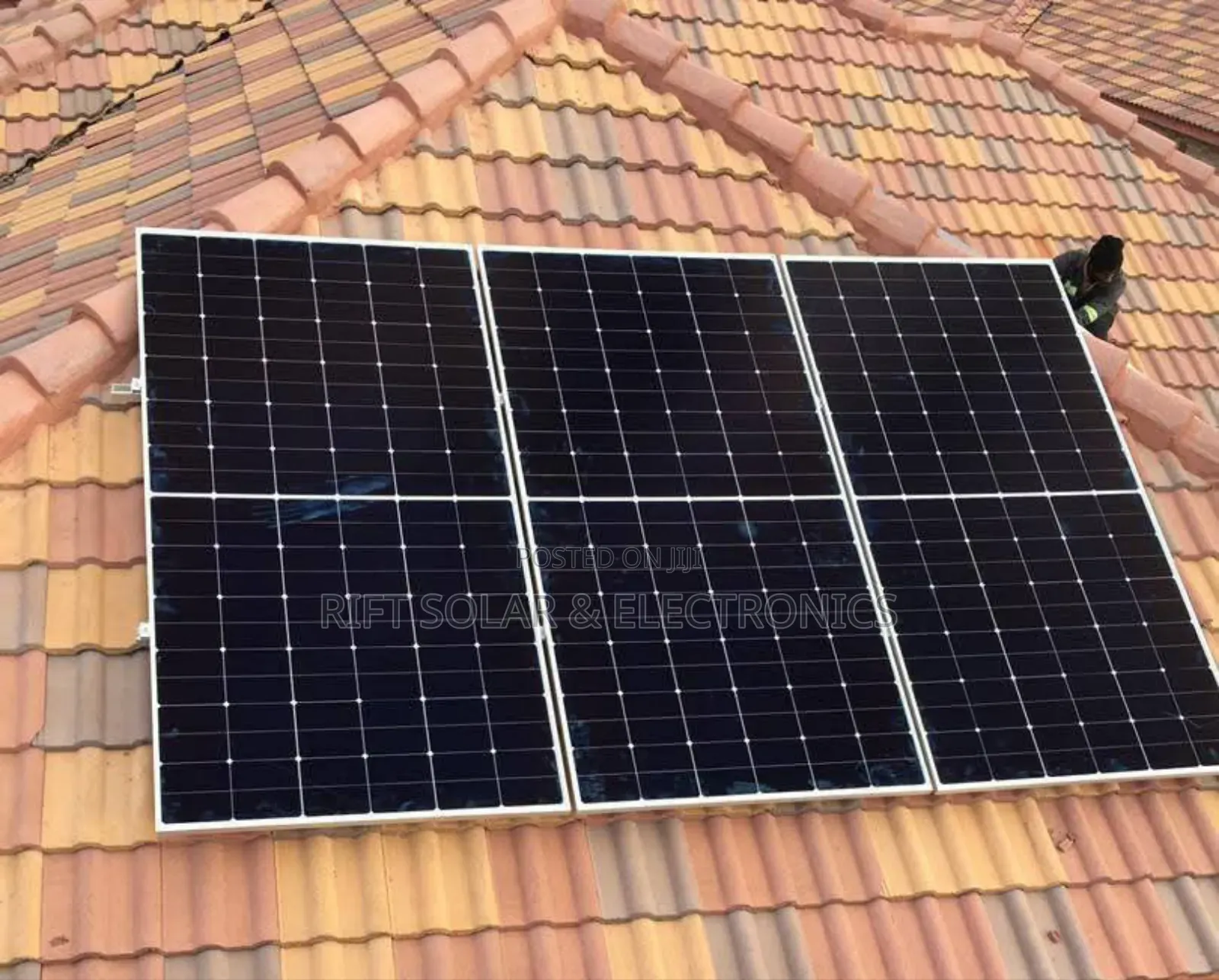 3.3kva Hybrid Inverter - 2.56kwh Lithium Battery Off-Grid Solar System