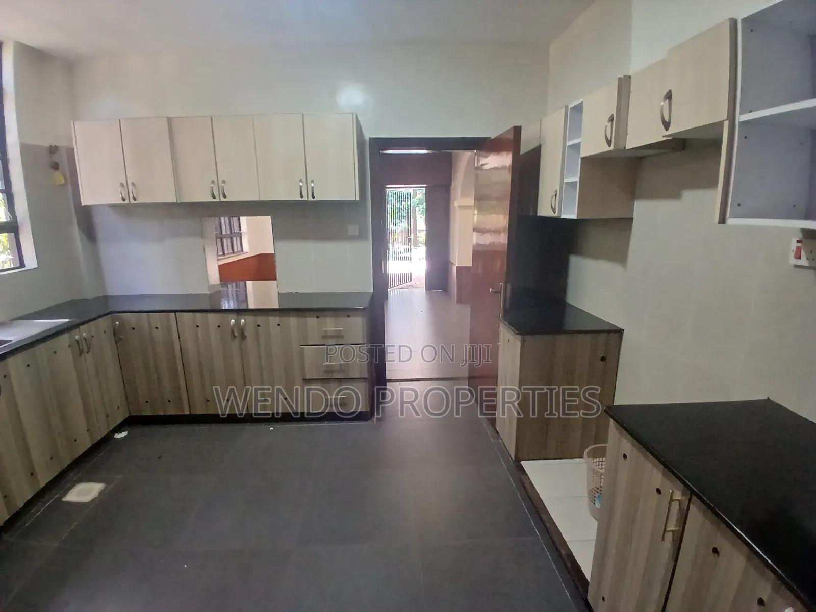 3bdrm House in Karen for rent