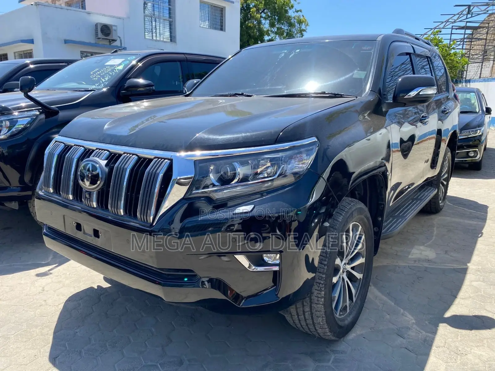 Toyota Land Cruiser Prado 2018 Black