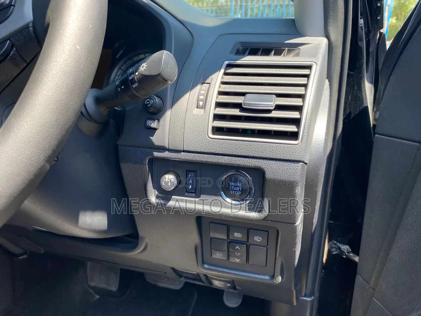 Toyota Land Cruiser Prado 2018 Black