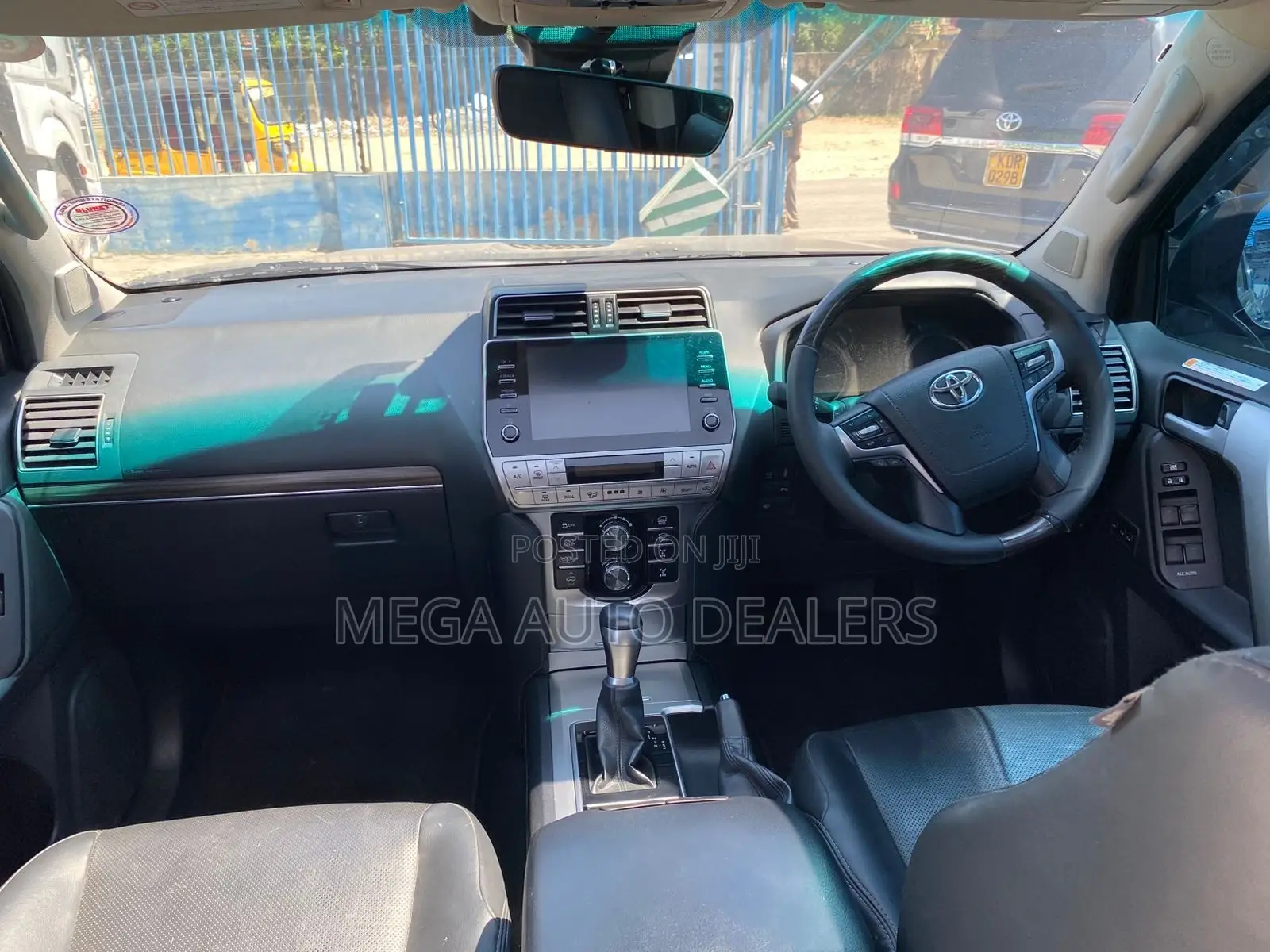 Toyota Land Cruiser Prado 2018 Black