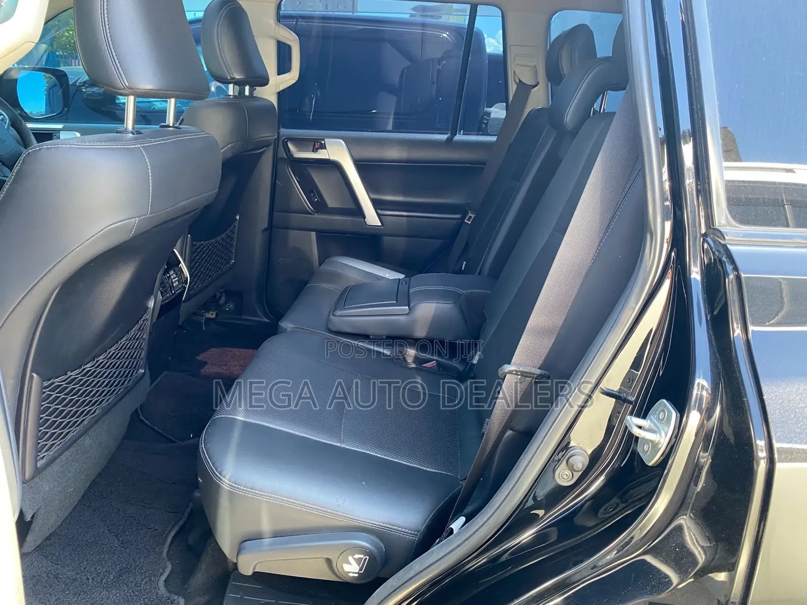 Toyota Land Cruiser Prado 2018 Black
