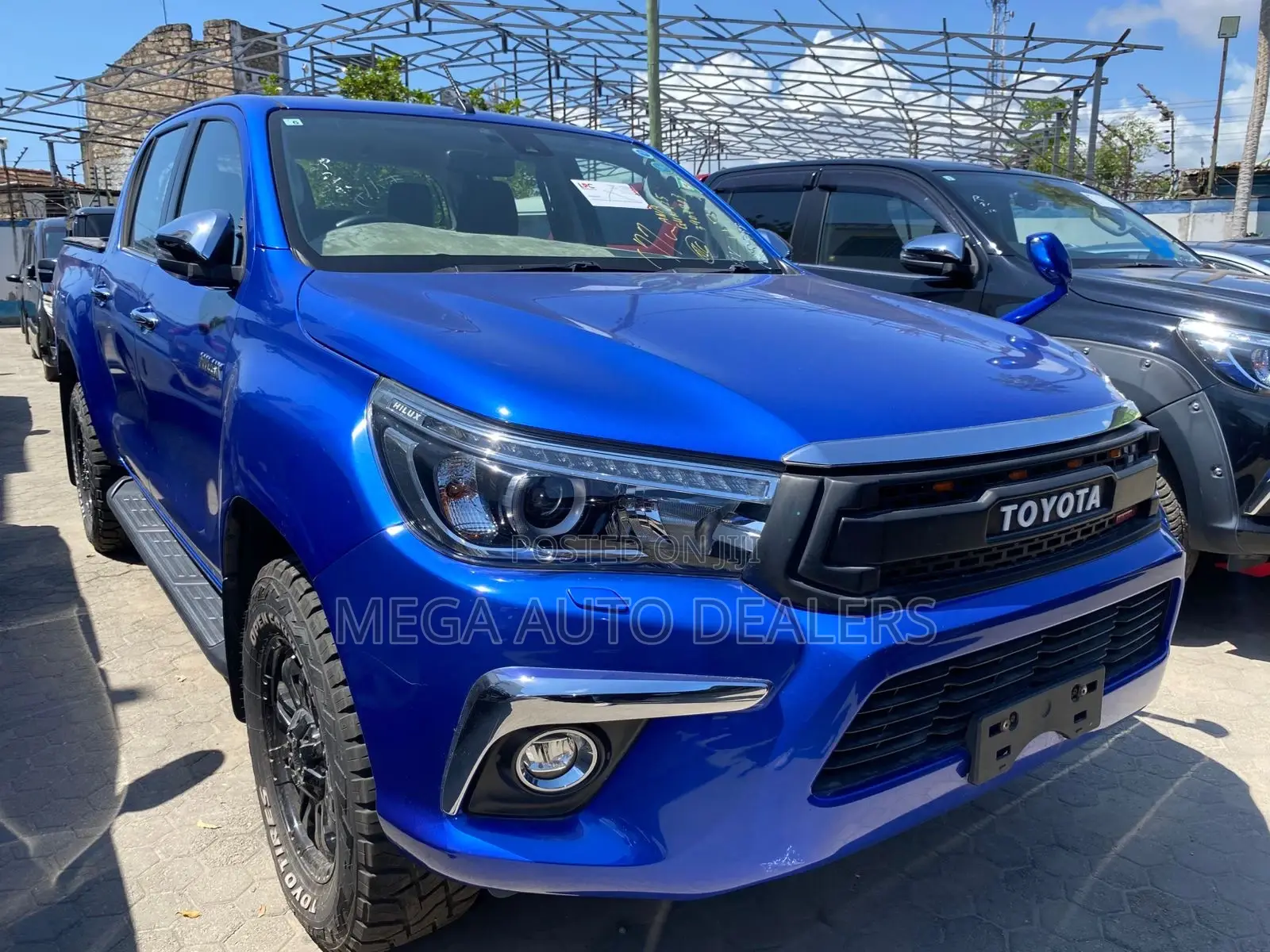 Toyota Hilux 2018 Blue