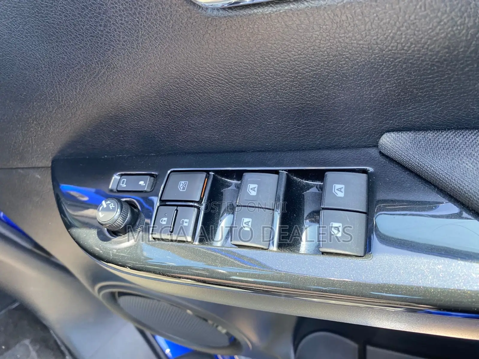 Toyota Hilux 2018 Blue