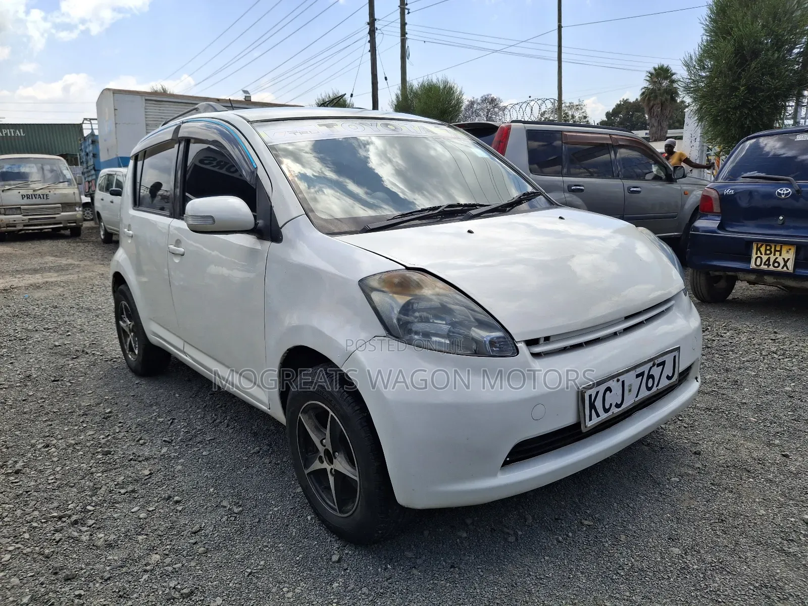 Toyota Passo 2009 White