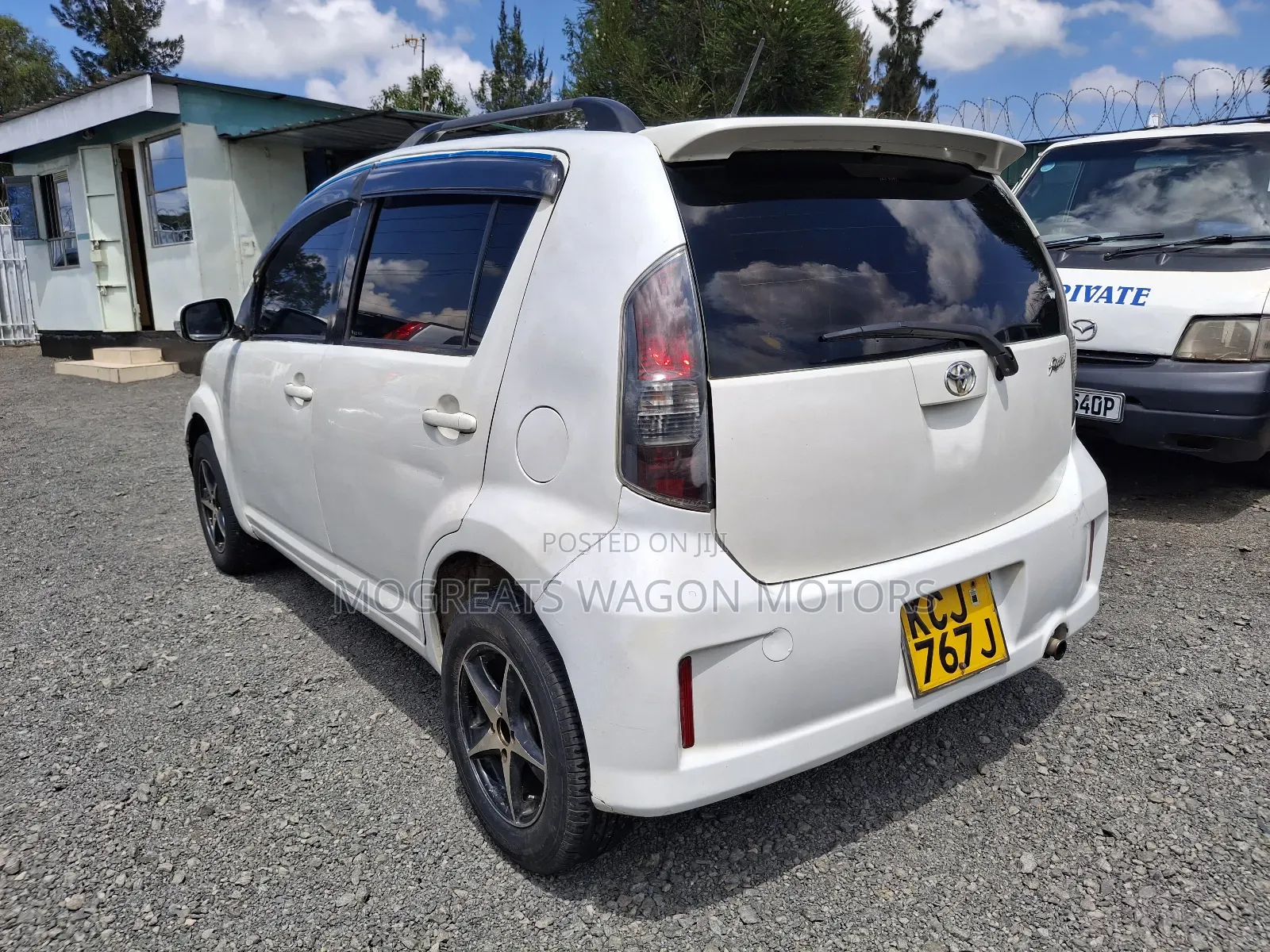 Toyota Passo 2009 White