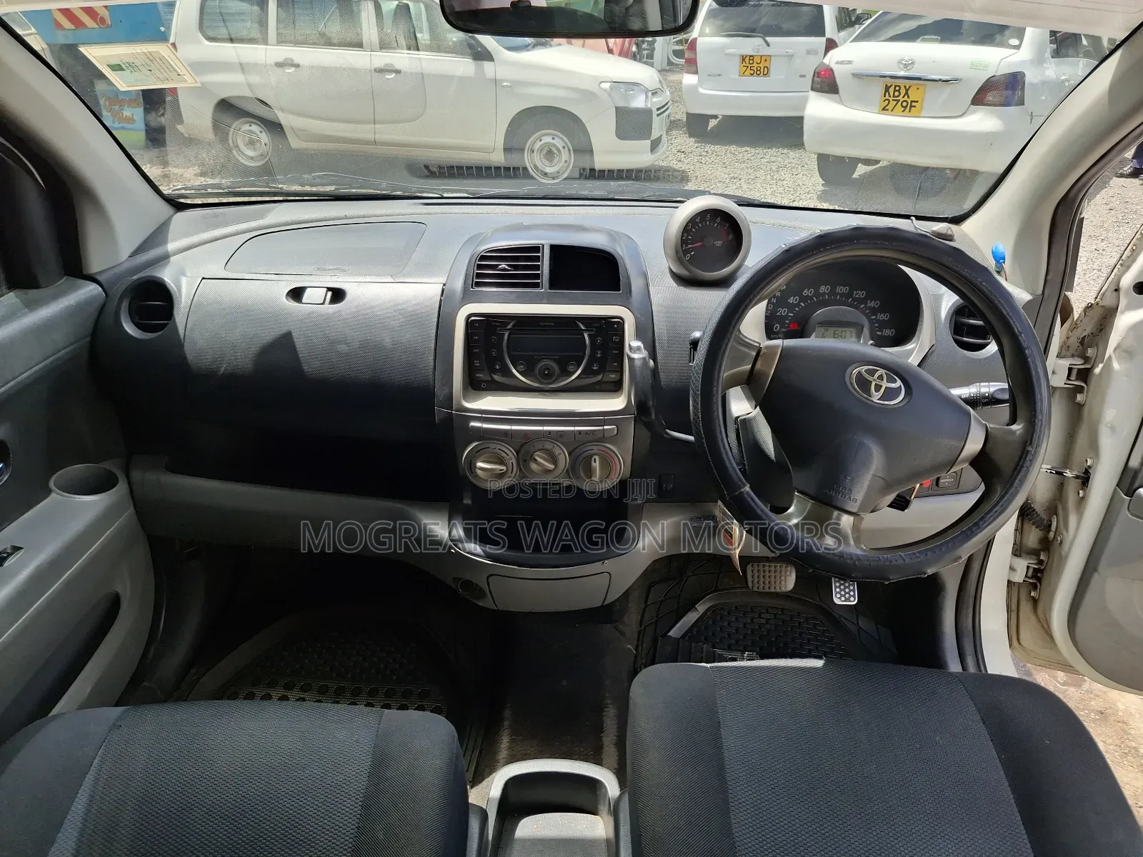 Toyota Passo 2009 White