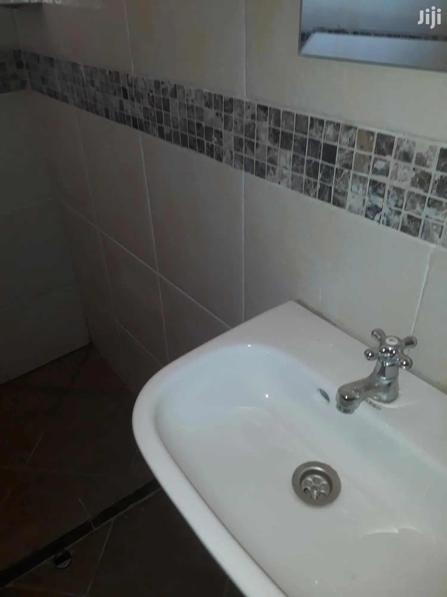 Spacious Studio In Lavington For Rent