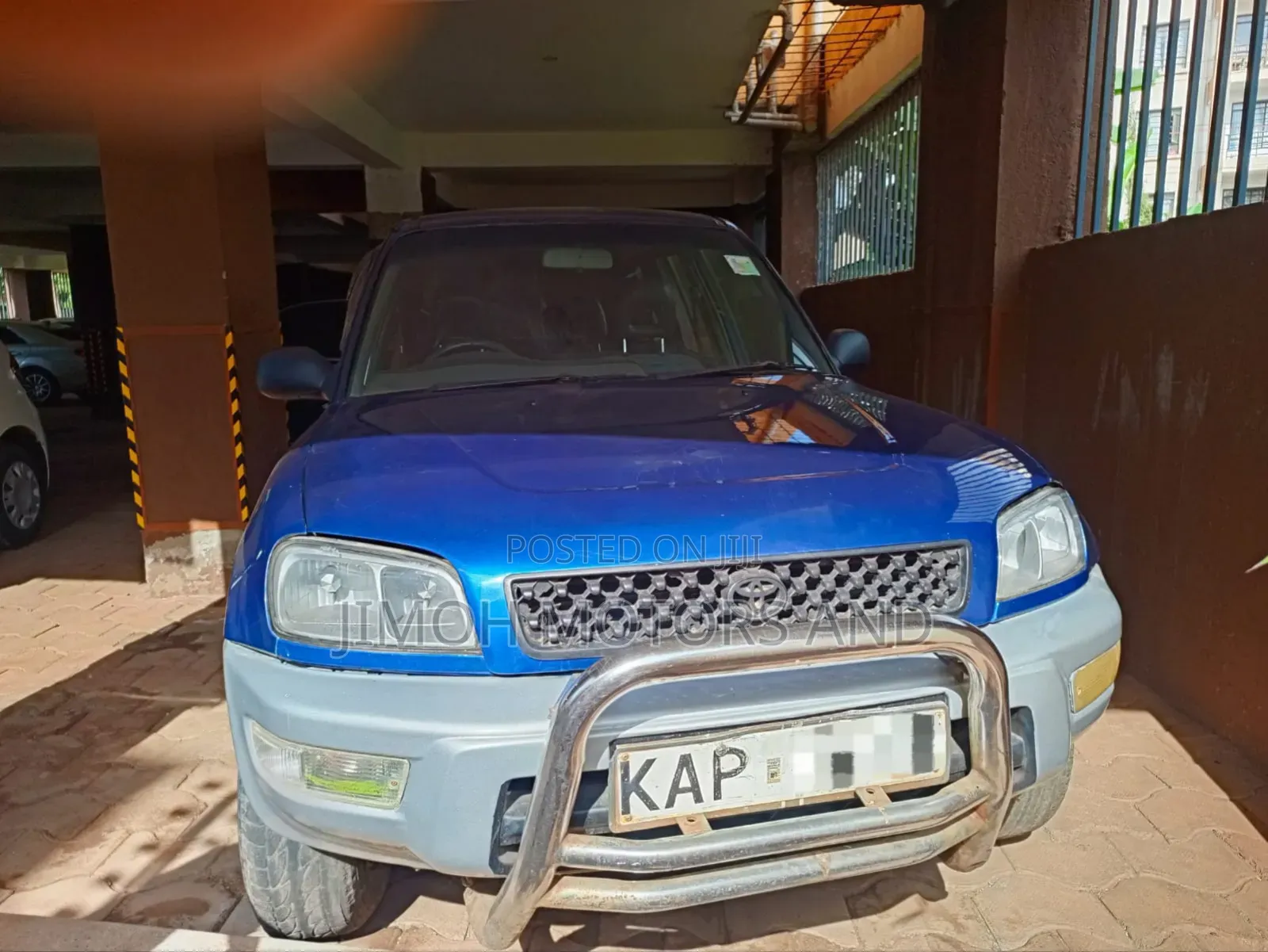 Toyota RAV4 1996 Blue
