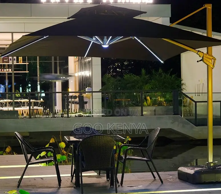 Home Sun Umbrella; Oversized Outdoor Parasol — Cantilever Design