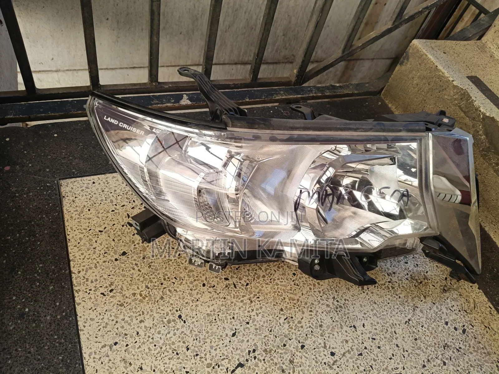 Headlight Toyota Prado Landcruiser 2018