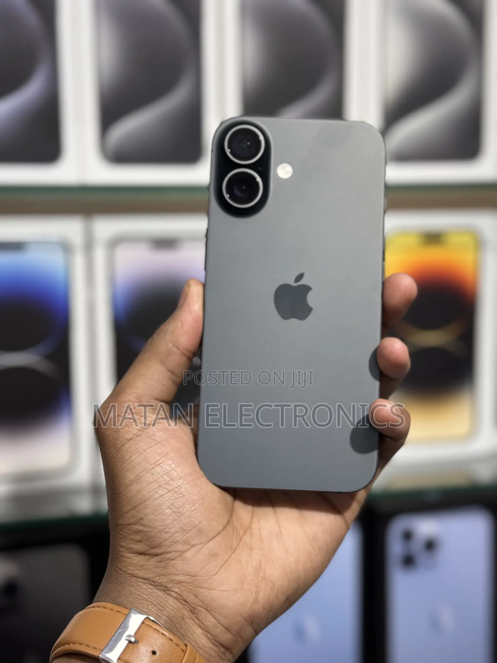 New Apple iPhone 16 128 GB Black