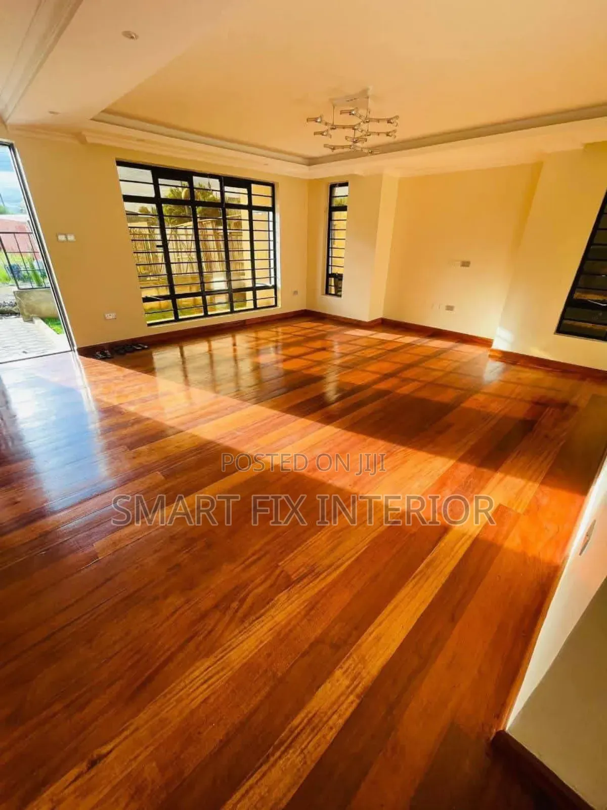 Wooden Door/Staircase/Floors/Handrail Installation