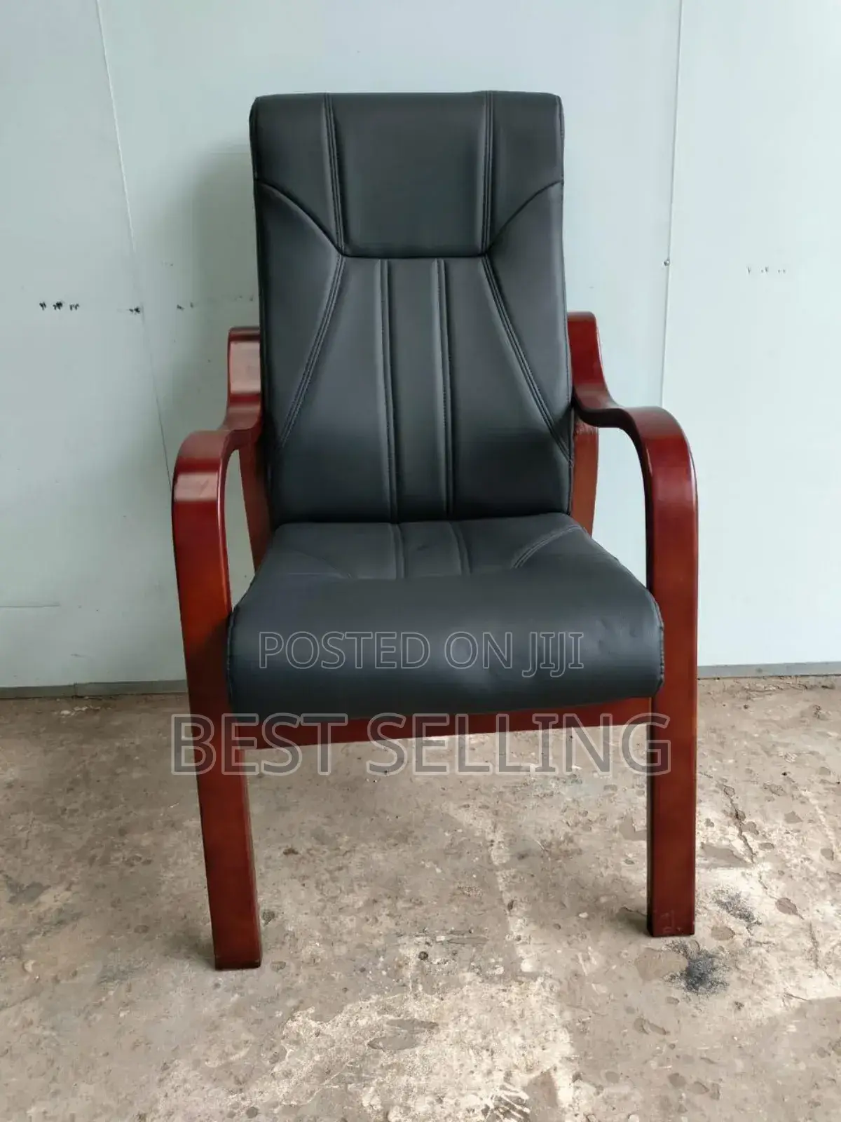 Executive Visitors Chair