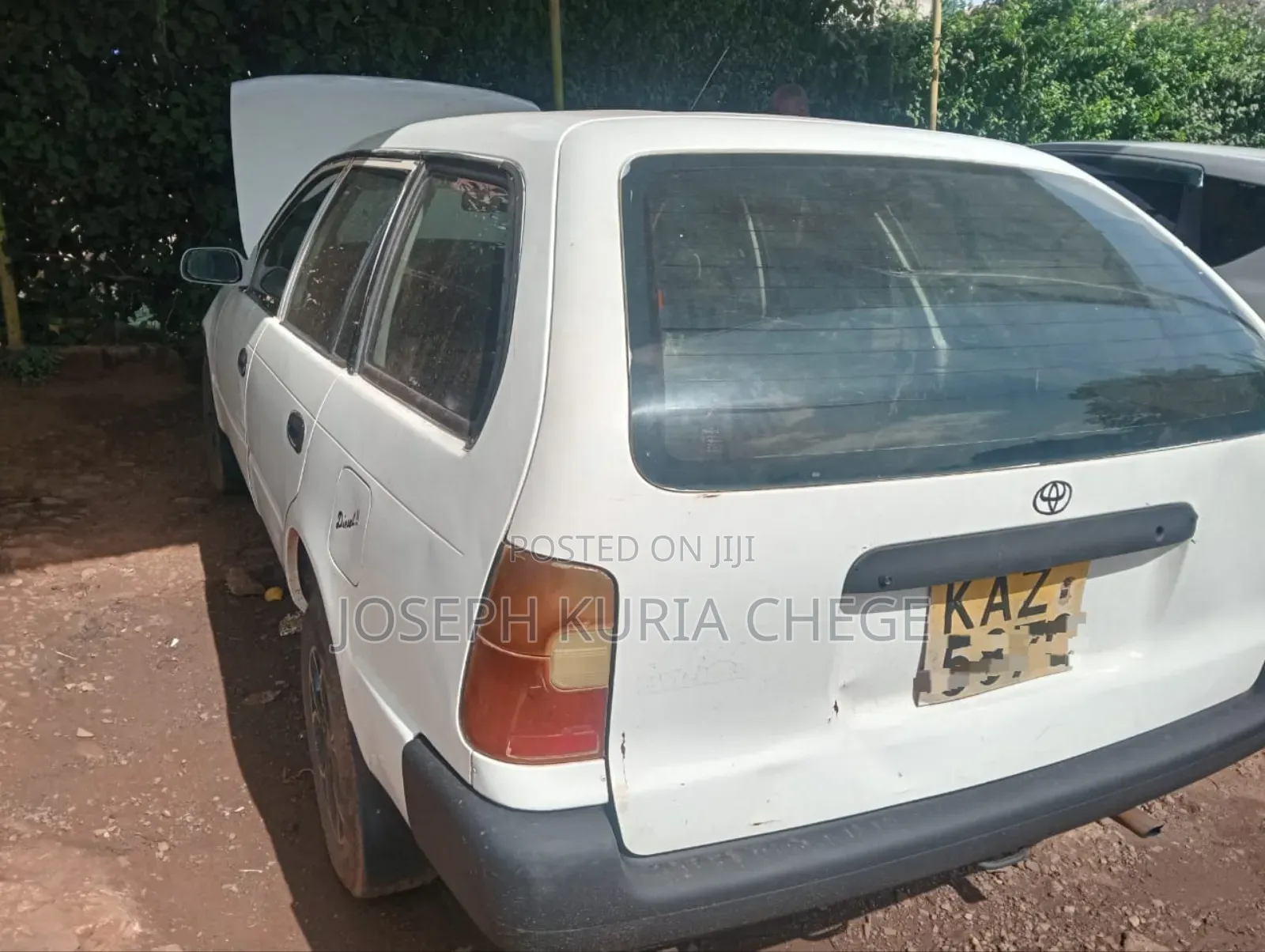 Toyota Corolla 2000 White