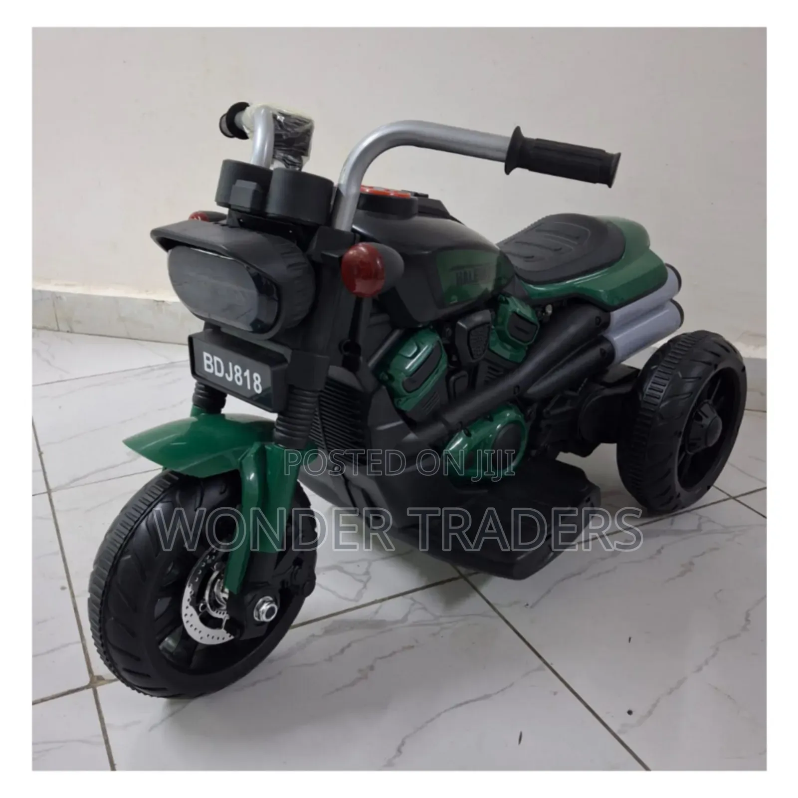 Electric Motorbike Ages 2-5yrs 
Comes With Adapter Charger