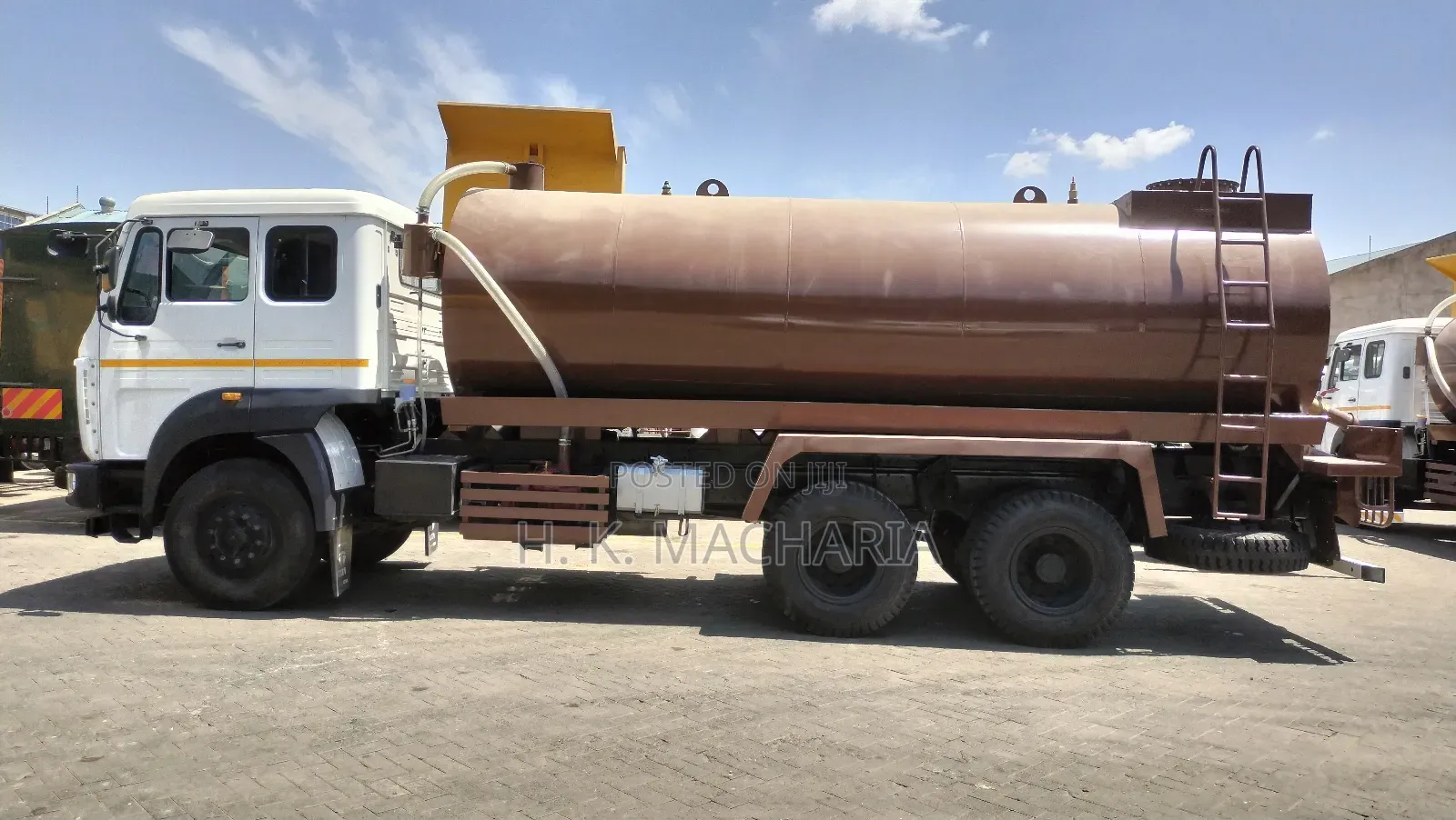 Tata LPT-2518 Exhauster Truck
