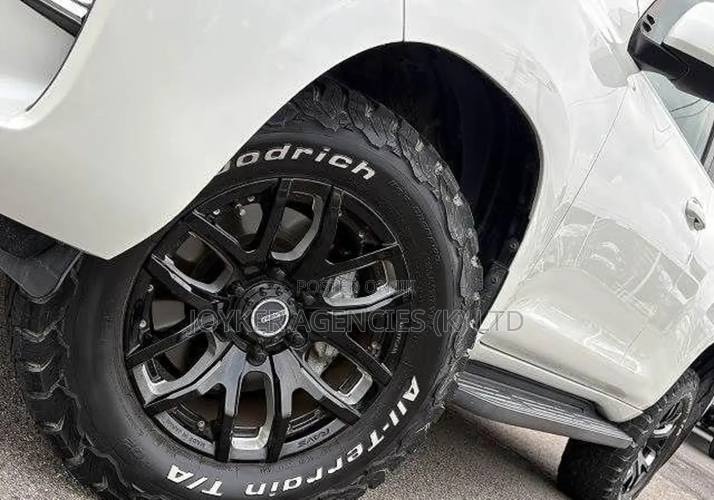 Toyota Land Cruiser Prado 2.8 2020 Pearl