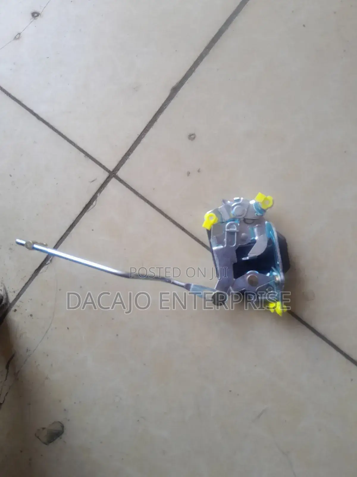 Quality Front Door Lock Hilux