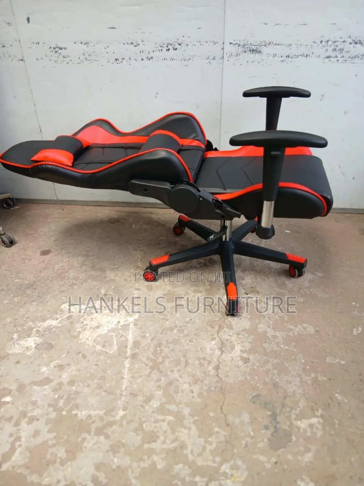 Premier Gaming Chair – Ultimate Comfort Style