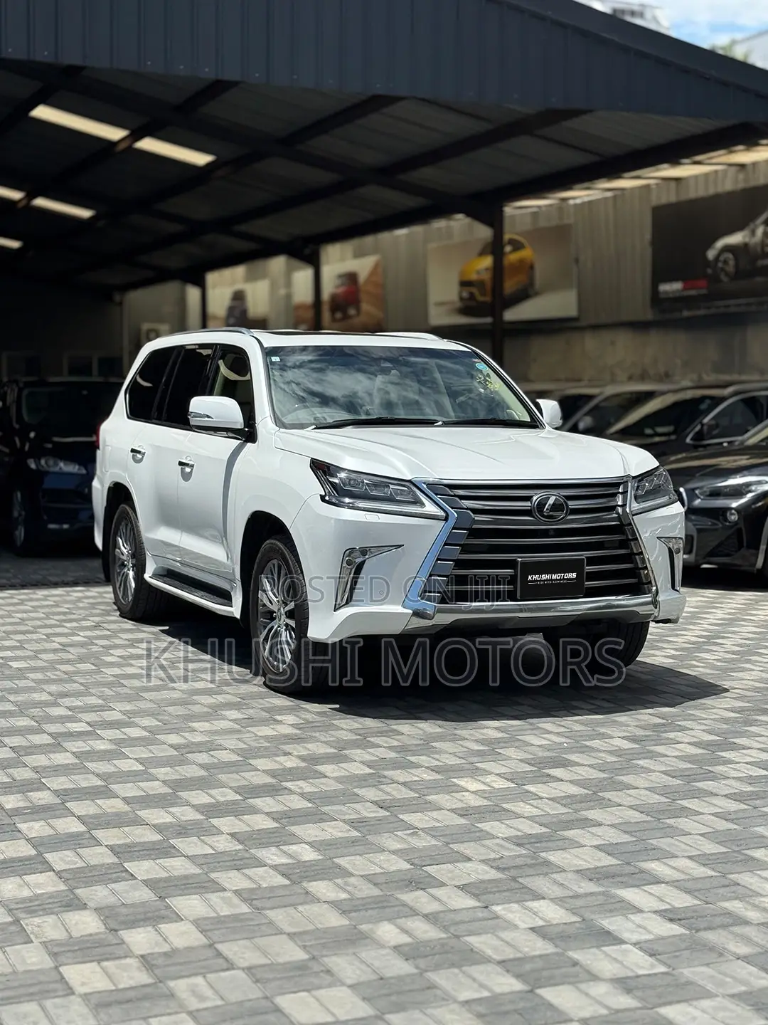 Lexus LX 2019 Pearl