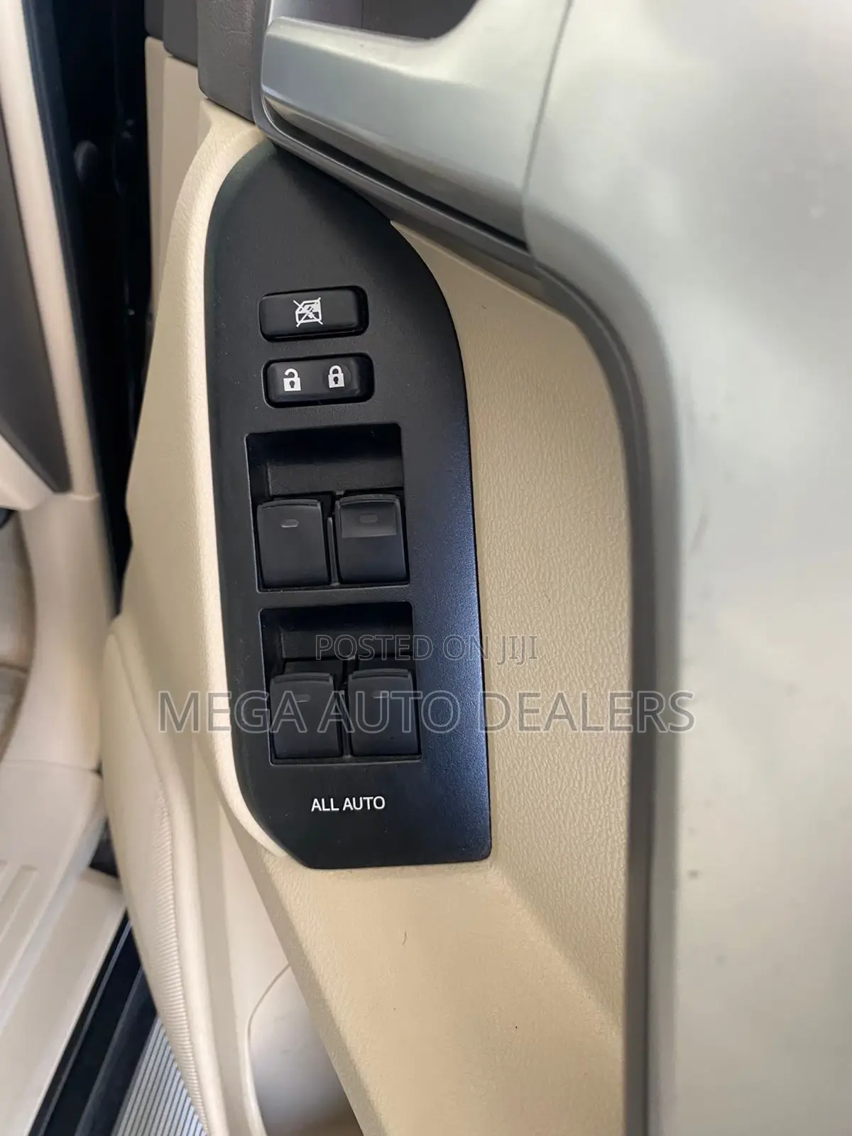 Toyota Land Cruiser Prado 2018 Black