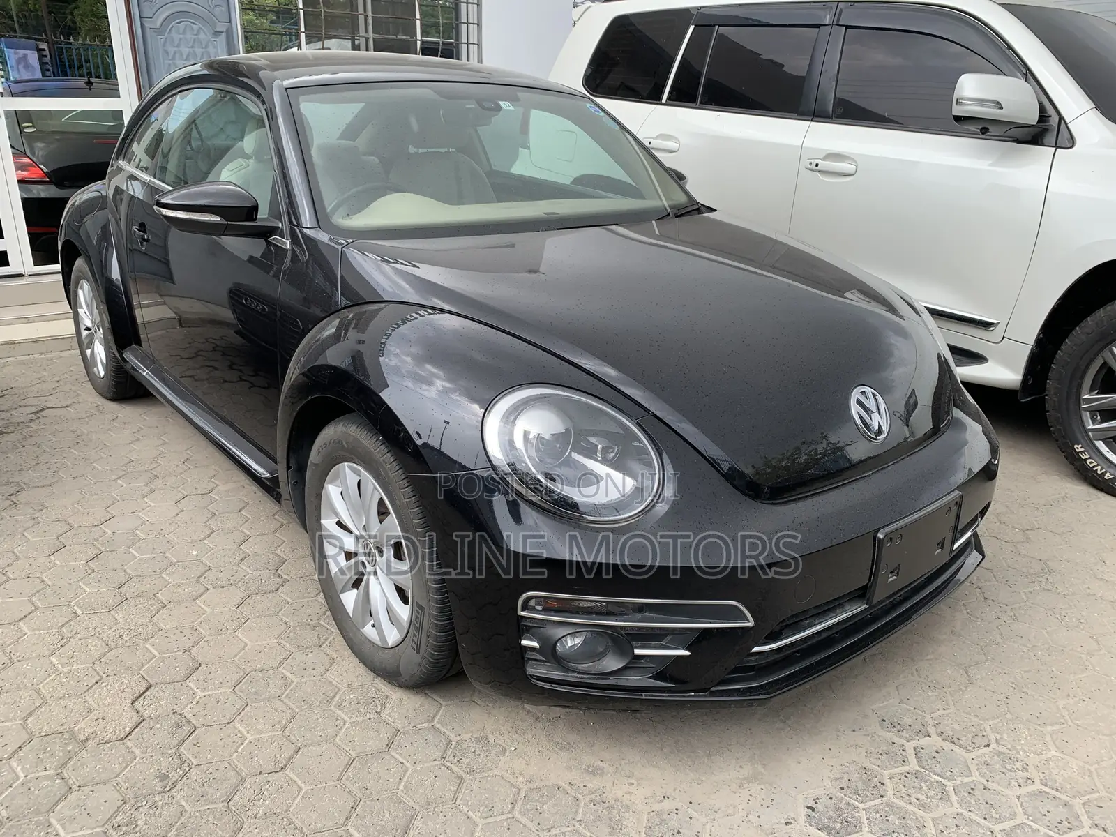 Volkswagen Beetle 1.8T S Hatchback 2017 Black