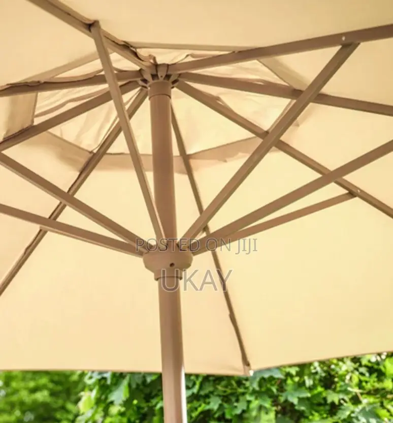 3m Round Parasol - Beige