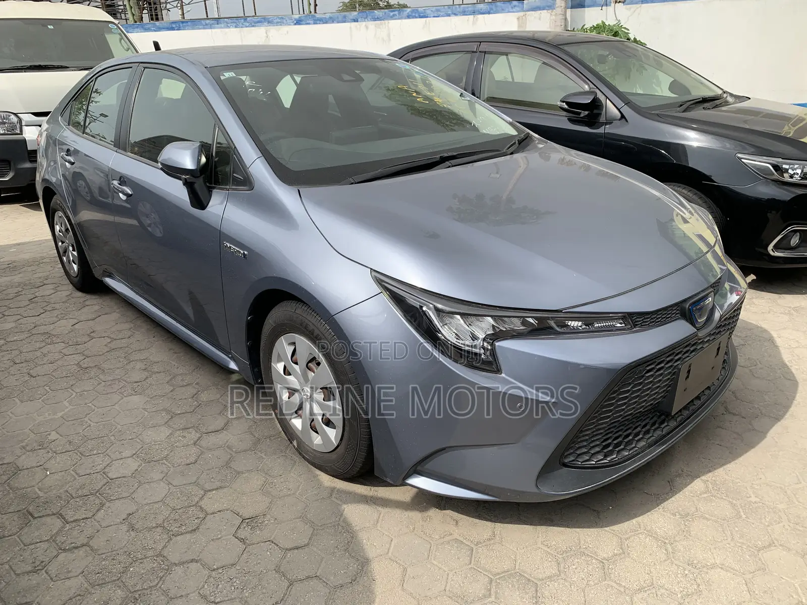 Toyota Corolla LE Eco (1.8L 4cyl 2A) 2019 Gray