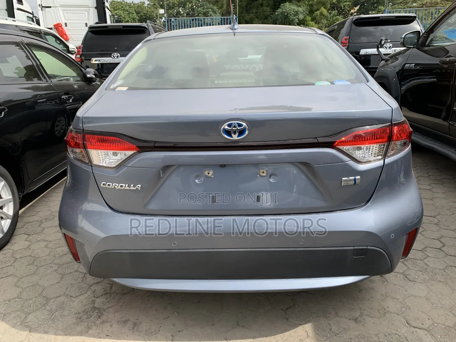 Toyota Corolla LE Eco (1.8L 4cyl 2A) 2019 Gray