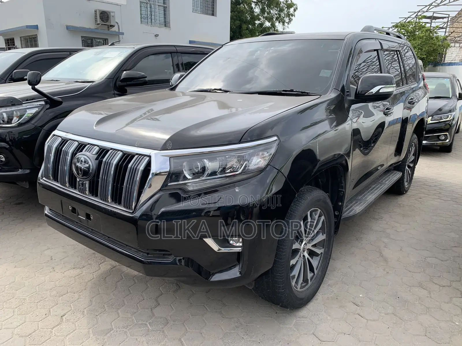 Toyota Land Cruiser Prado 2.8 2020 Black