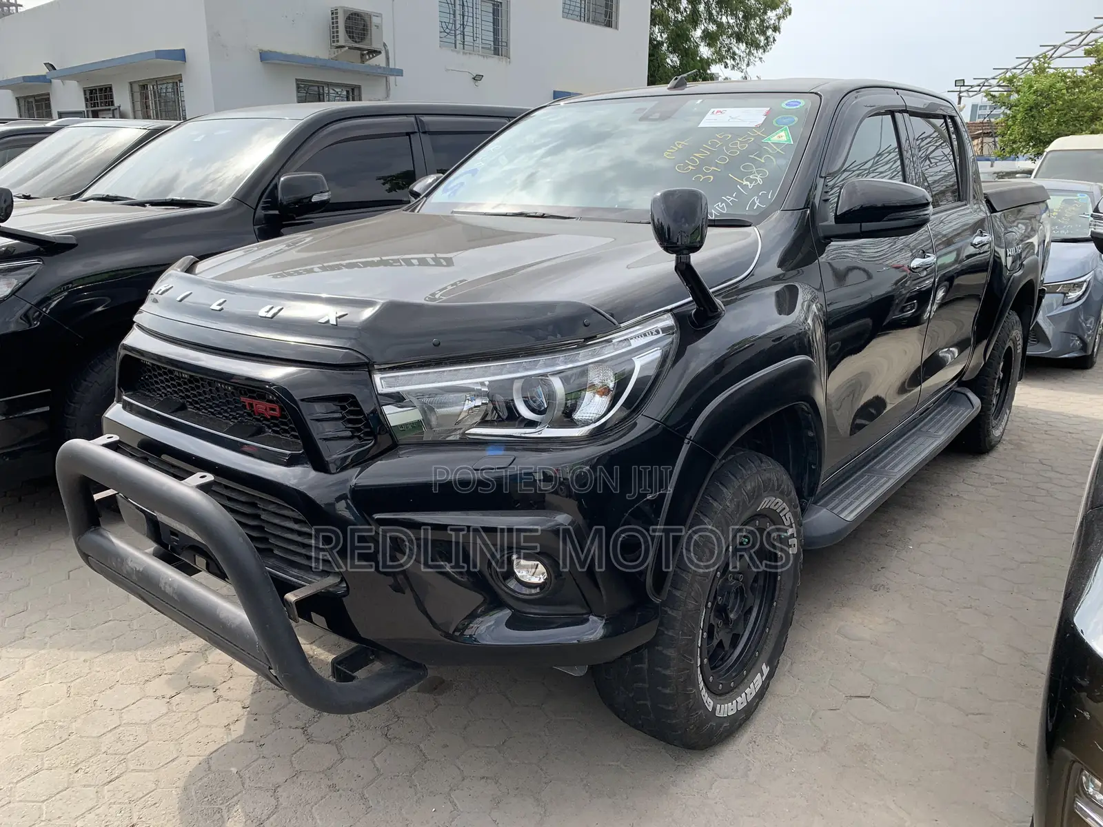 Toyota Hilux Revo Double Cab Deisel 2.4 AWD 2018 Black