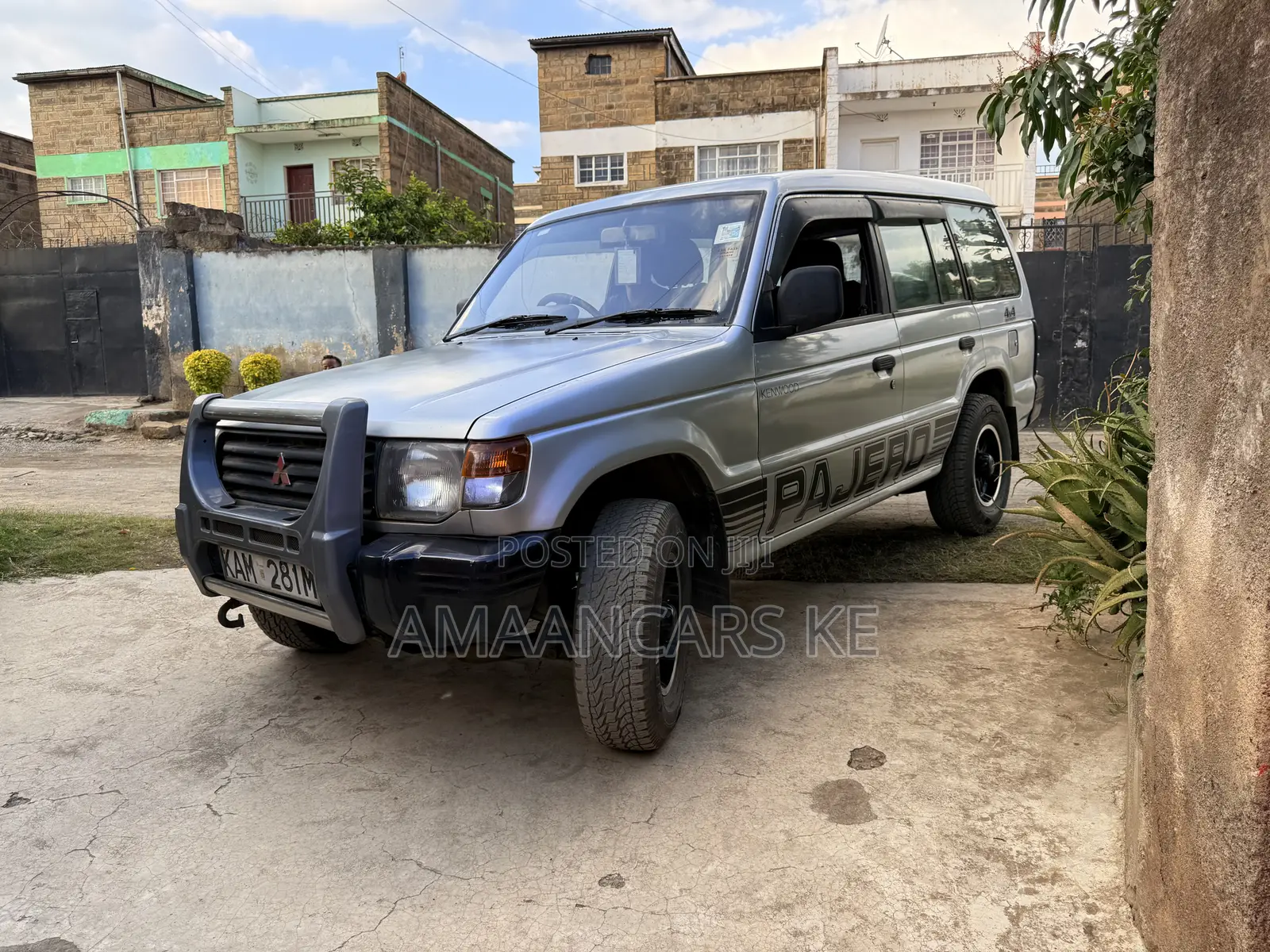Mitsubishi Pajero 1999 Silver