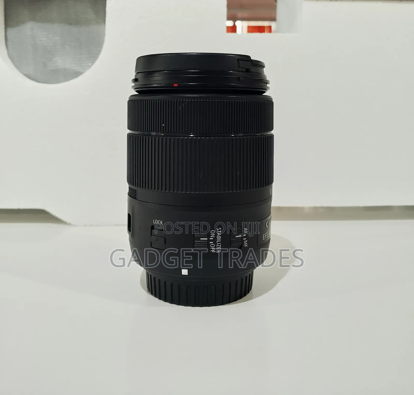 Canon Ef-S 18-135mm F/3.5-5.6 Is Usm Lens