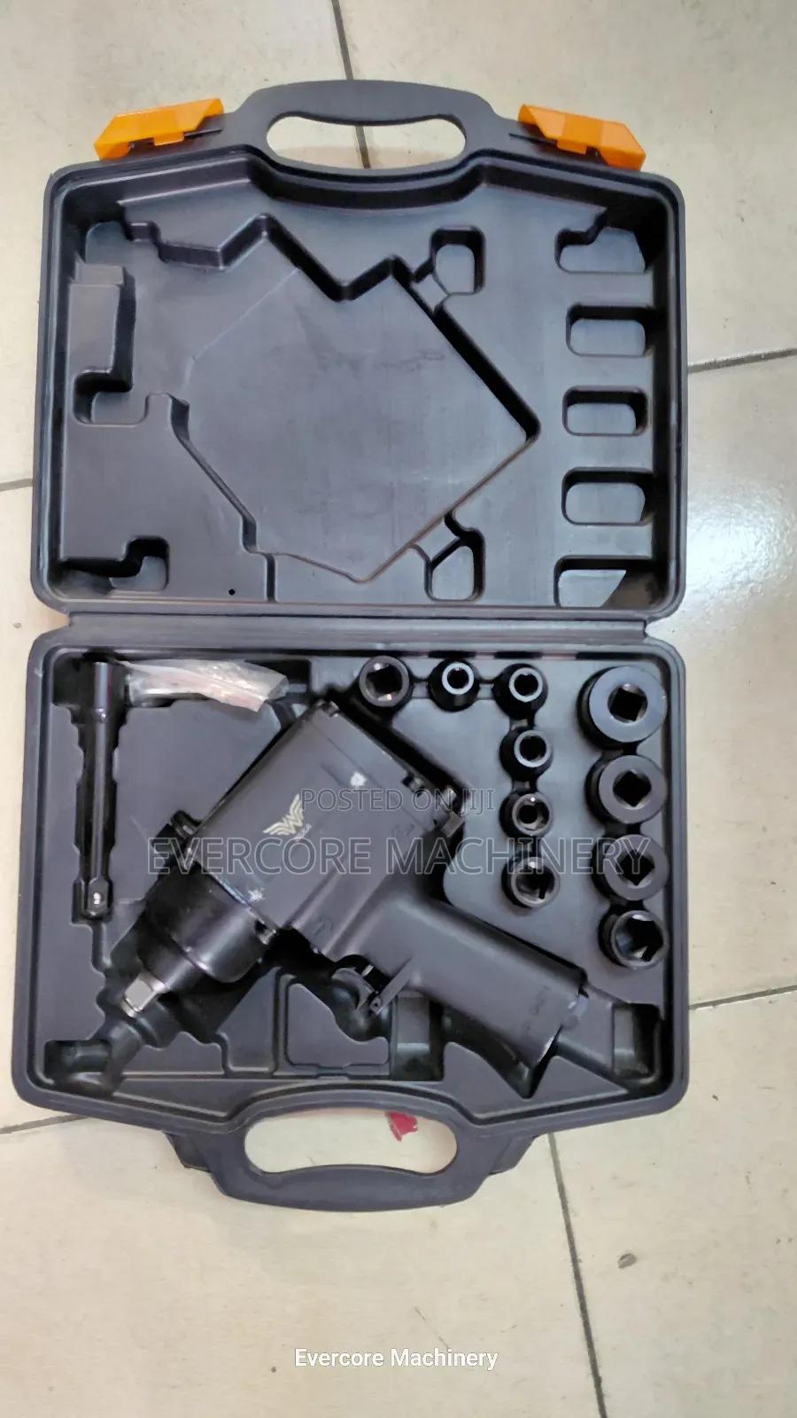 Heavy Duty Half Inch Impact Wrench Machine With Accessories.