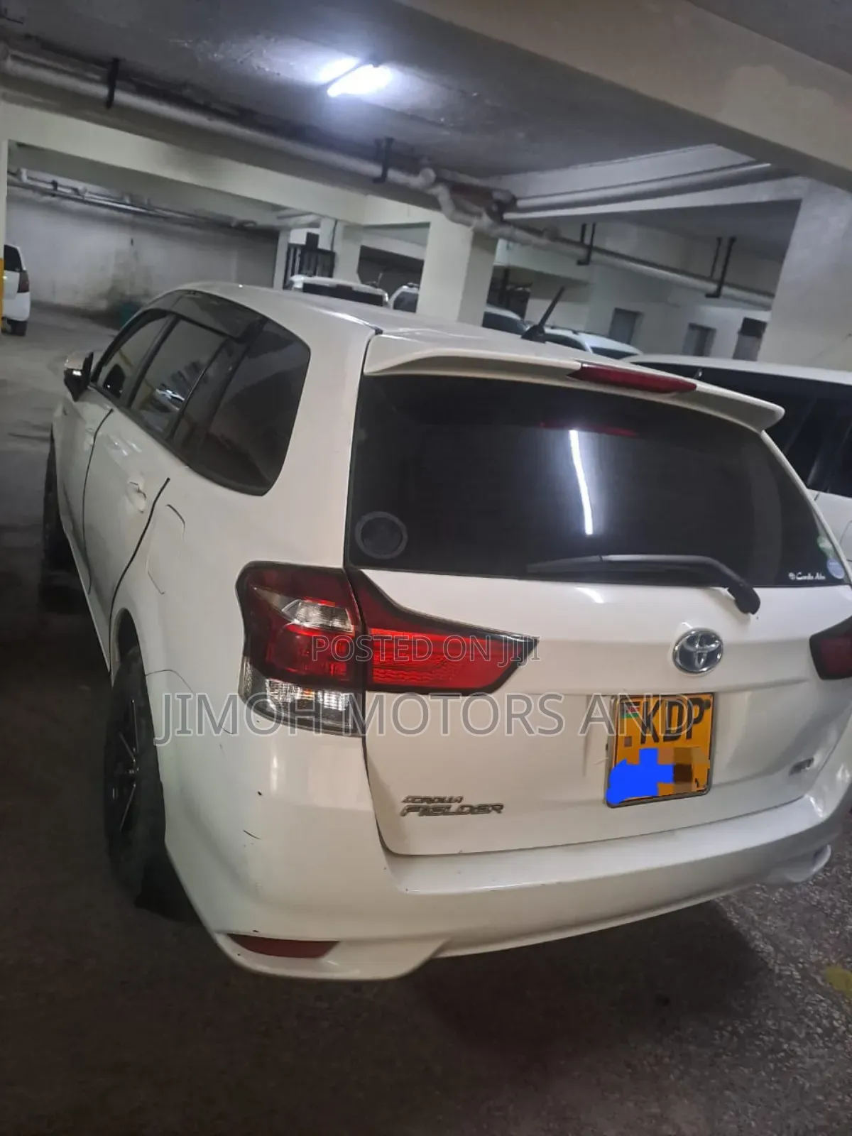 Toyota Corolla Fielder 2018 White