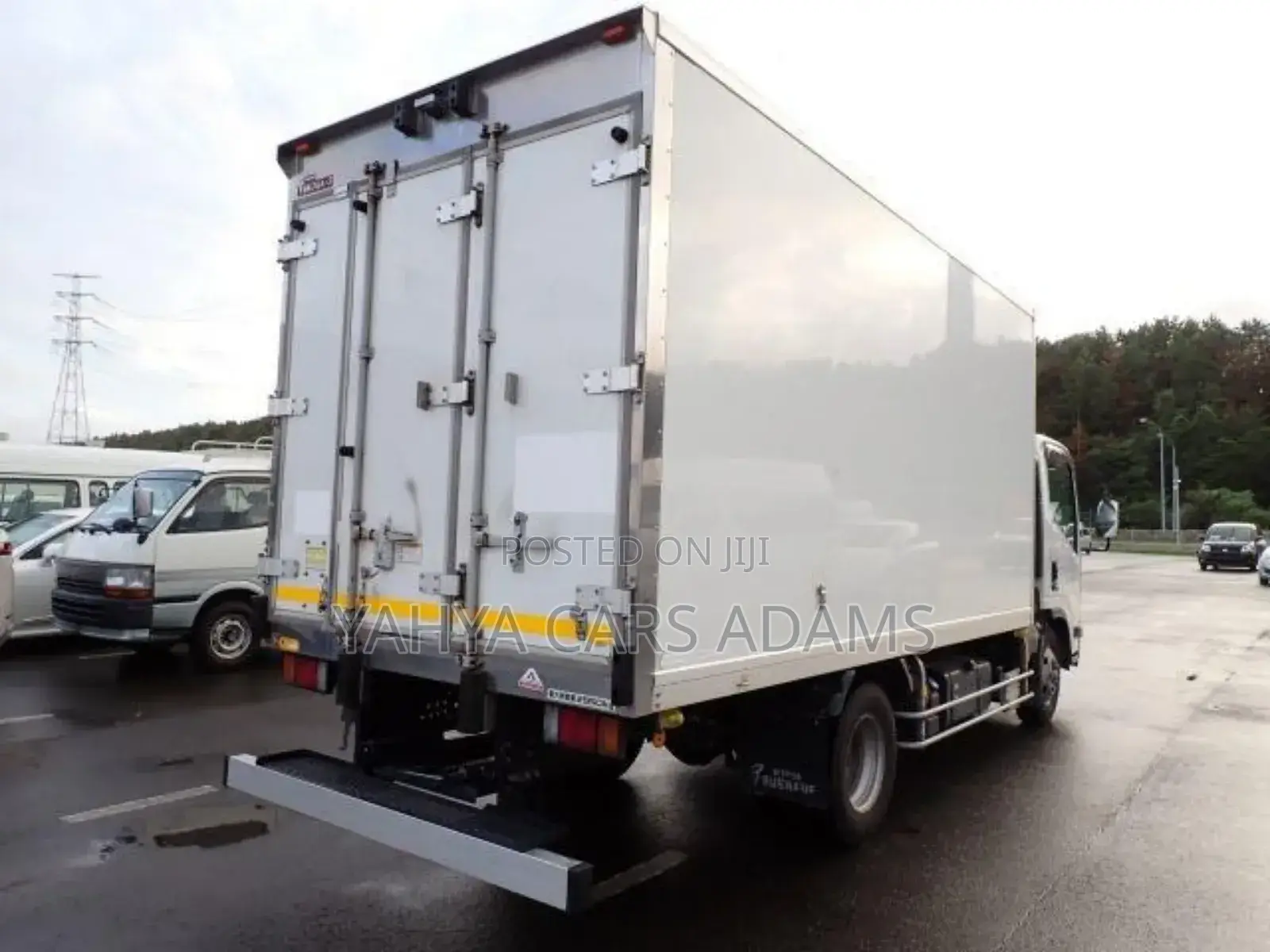 Isuzu Elf 2020