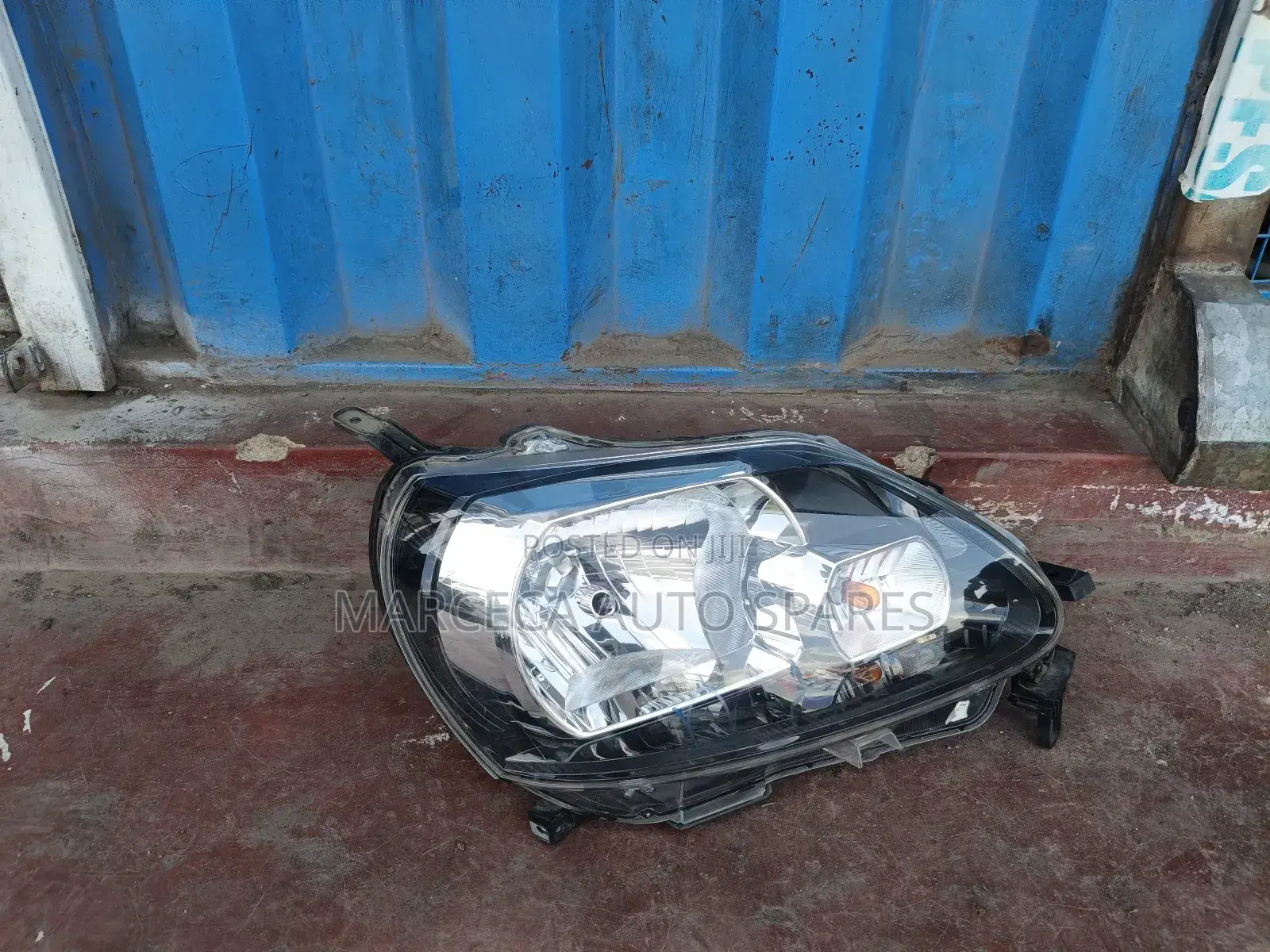Toyota Porte Headlight Non Original