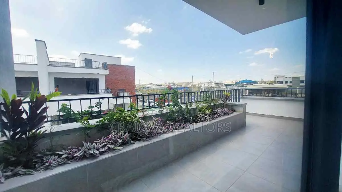 4bdrm Townhouse/Terrace in Langata for sale