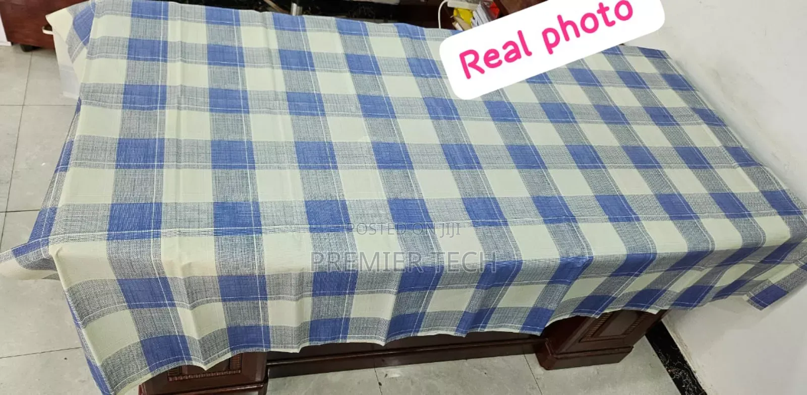Water Proof Table Cloth Size 137x183cm