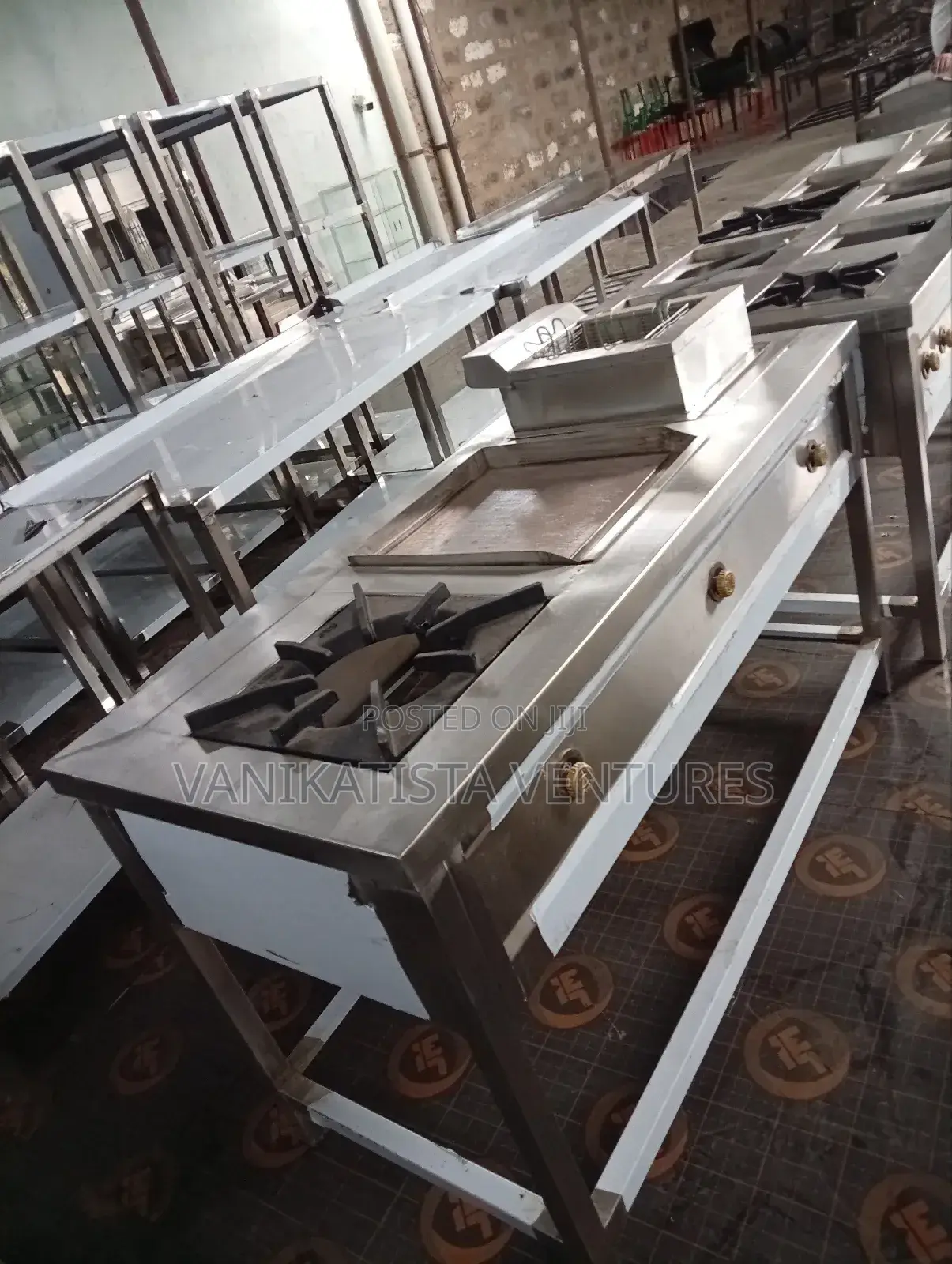 Combined Cooker, One Burner With Gas Fryer, Cooker and Chapati Griddle