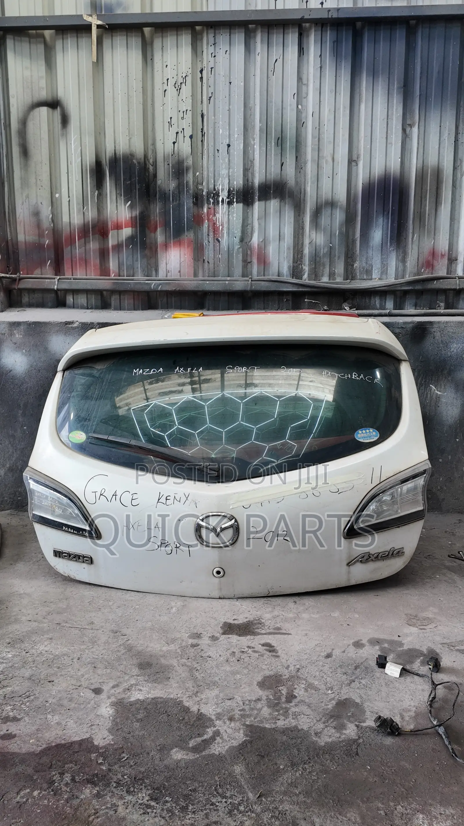 Mazda Axela 2012 Boot