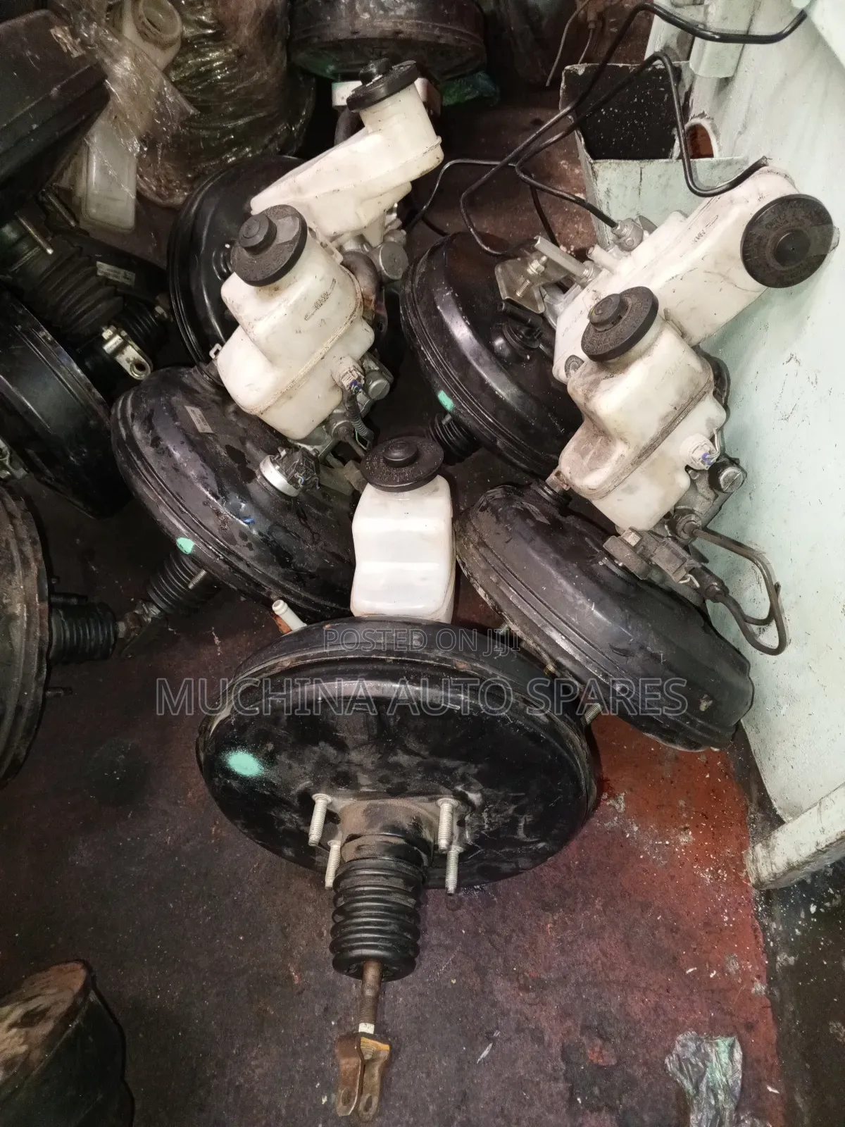 Brake Booster and Master Cylinder Toyota Hilux Vigo Revolution