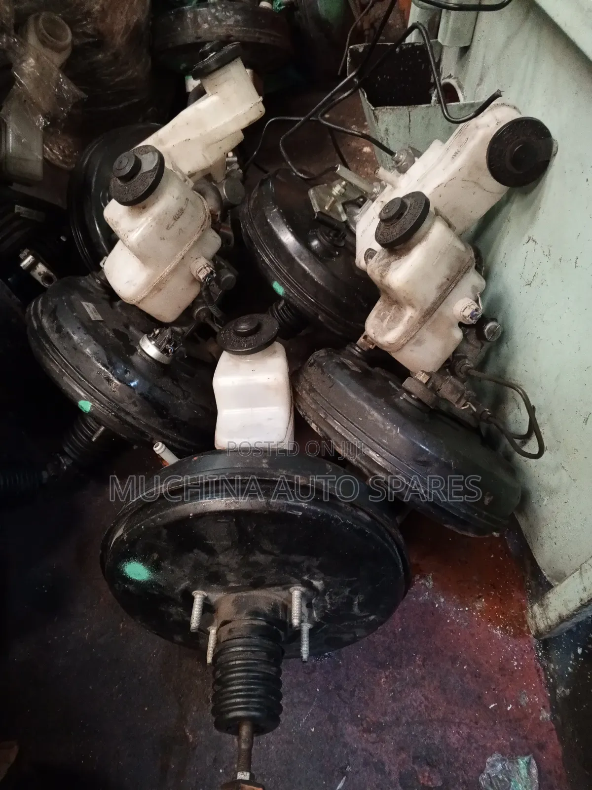 Brake Booster and Master Cylinder Toyota Hilux Vigo Revolution