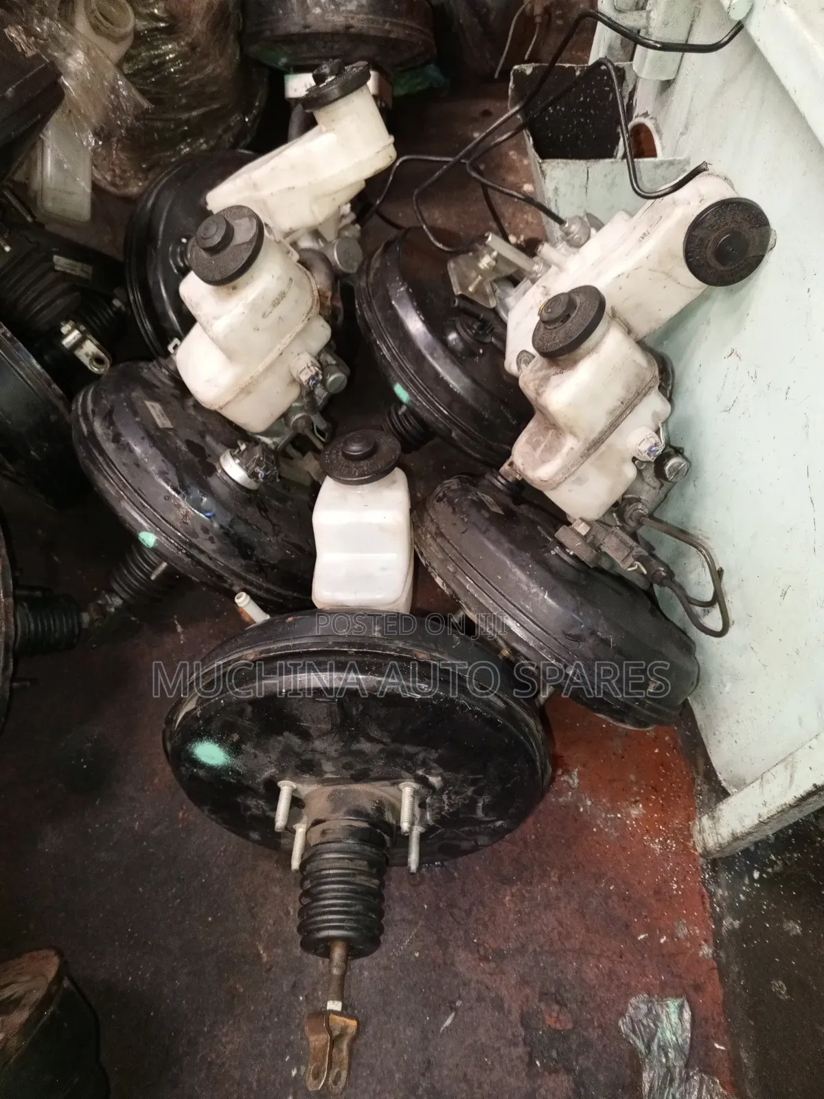 Brake Booster and Master Cylinder Toyota Hilux Vigo Revolution