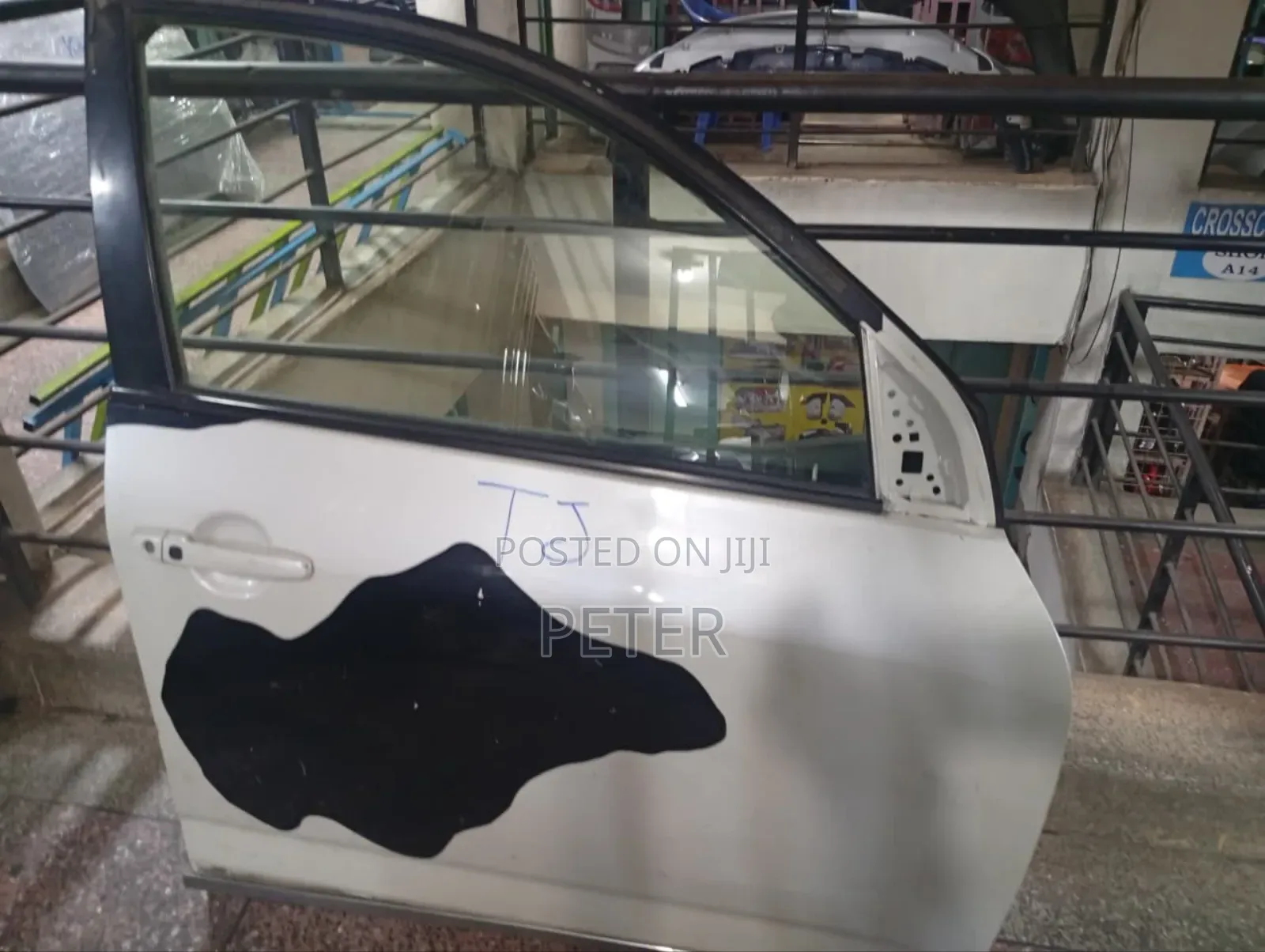 Toyota Vanguard Door
